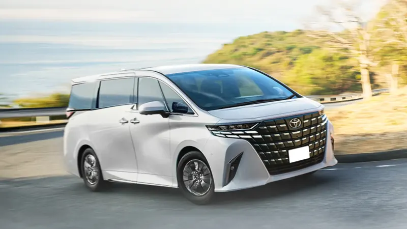 รถมินิแวน Toyota Alphard